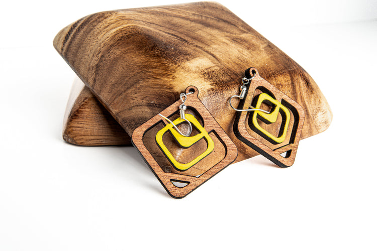 WOODEN EARRINGS